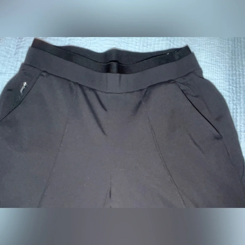 Athleta Black Venice Pintuck jogger